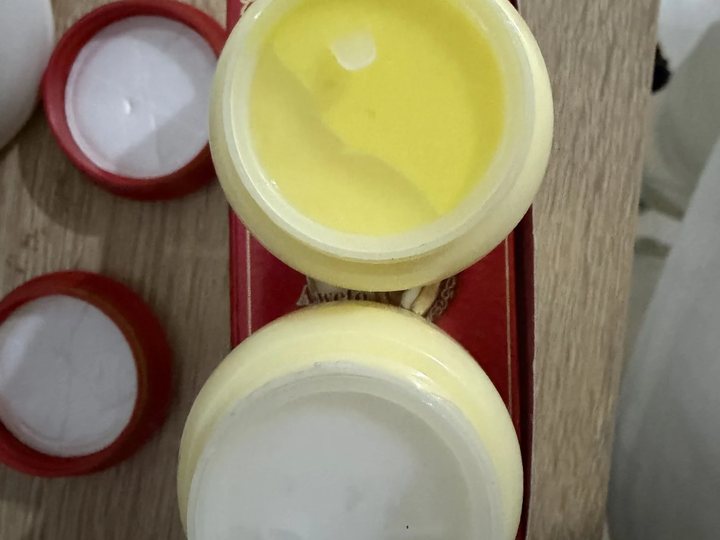 Buyer photo of Aweto Day & Night Cream Set